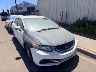 2013 Honda Civic Hybrid For Parts