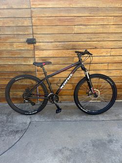 Kona LANA'I MTB 27,5