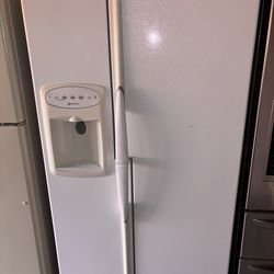 White Maytag Refrigerator And Freezer