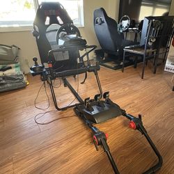 Logitech G29 Racing Wheel + Shifter + Next Level Racing F-GT Lite Cockpit (PS5/PS4/PC)