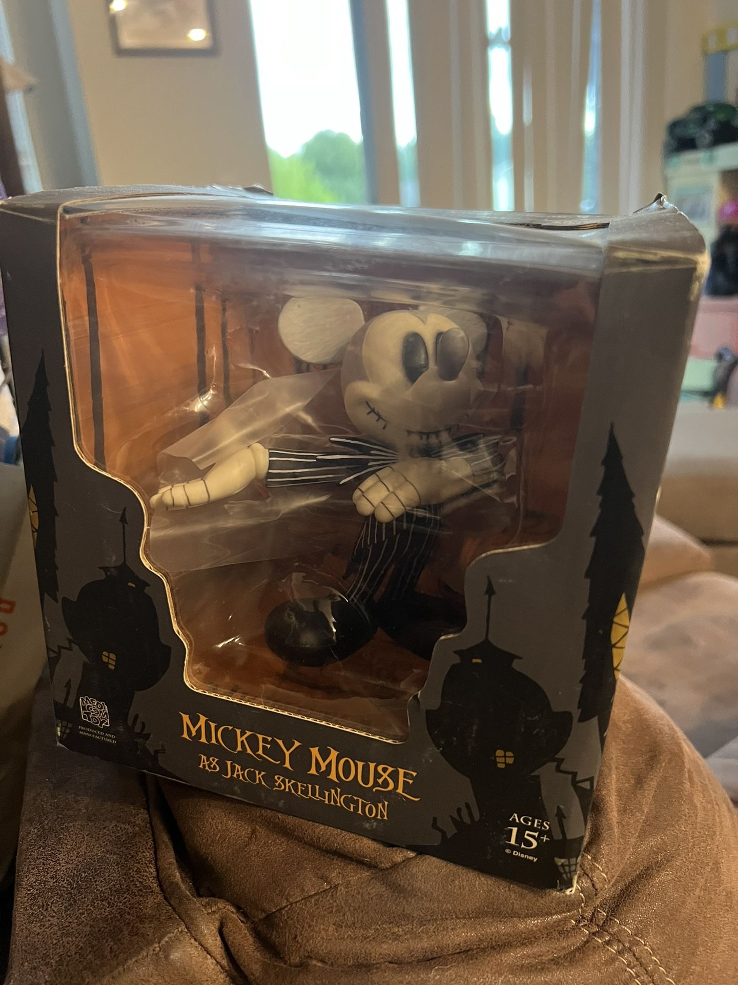 Disney Mickey Mouse/Jack skellington statue