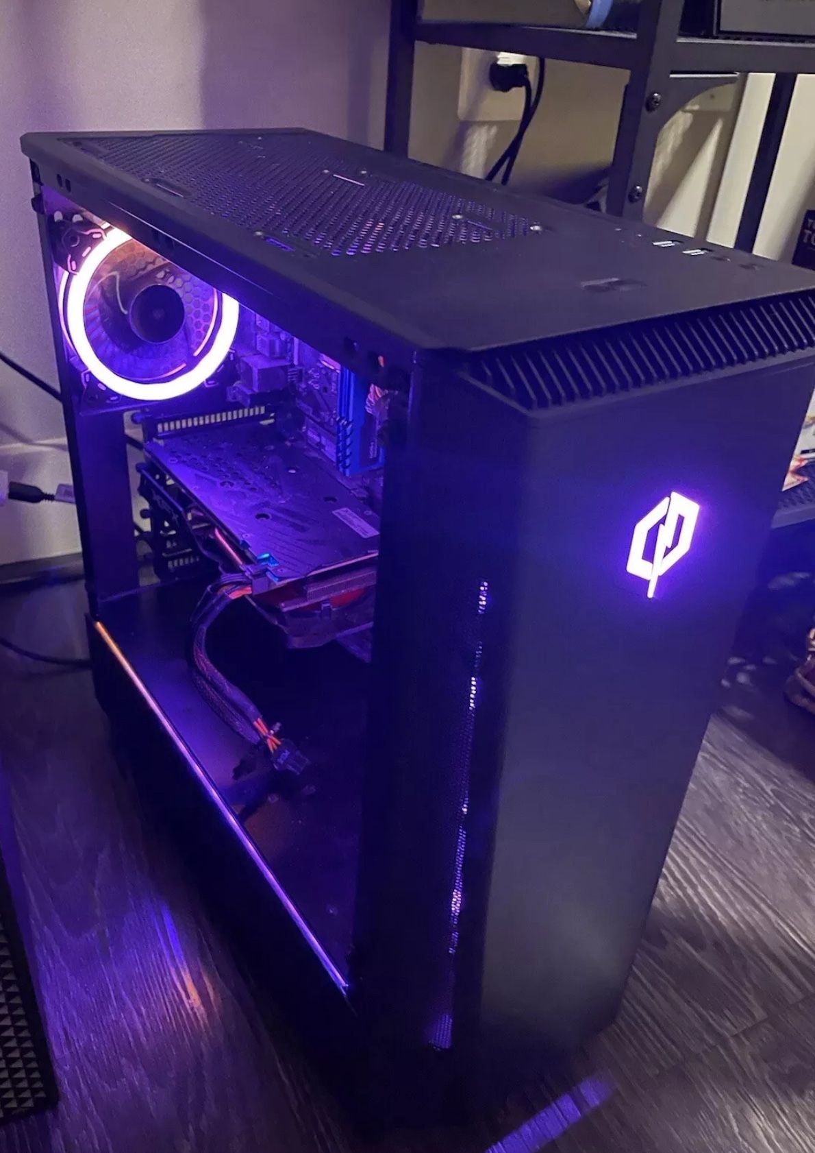 CyberPowerPC Gaming PC ET8880 AMD RYZEN 2300X