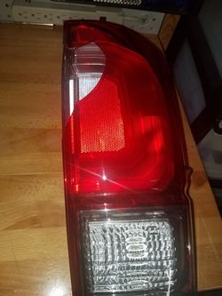 2017 Toyota Tacoma Offroad taillights