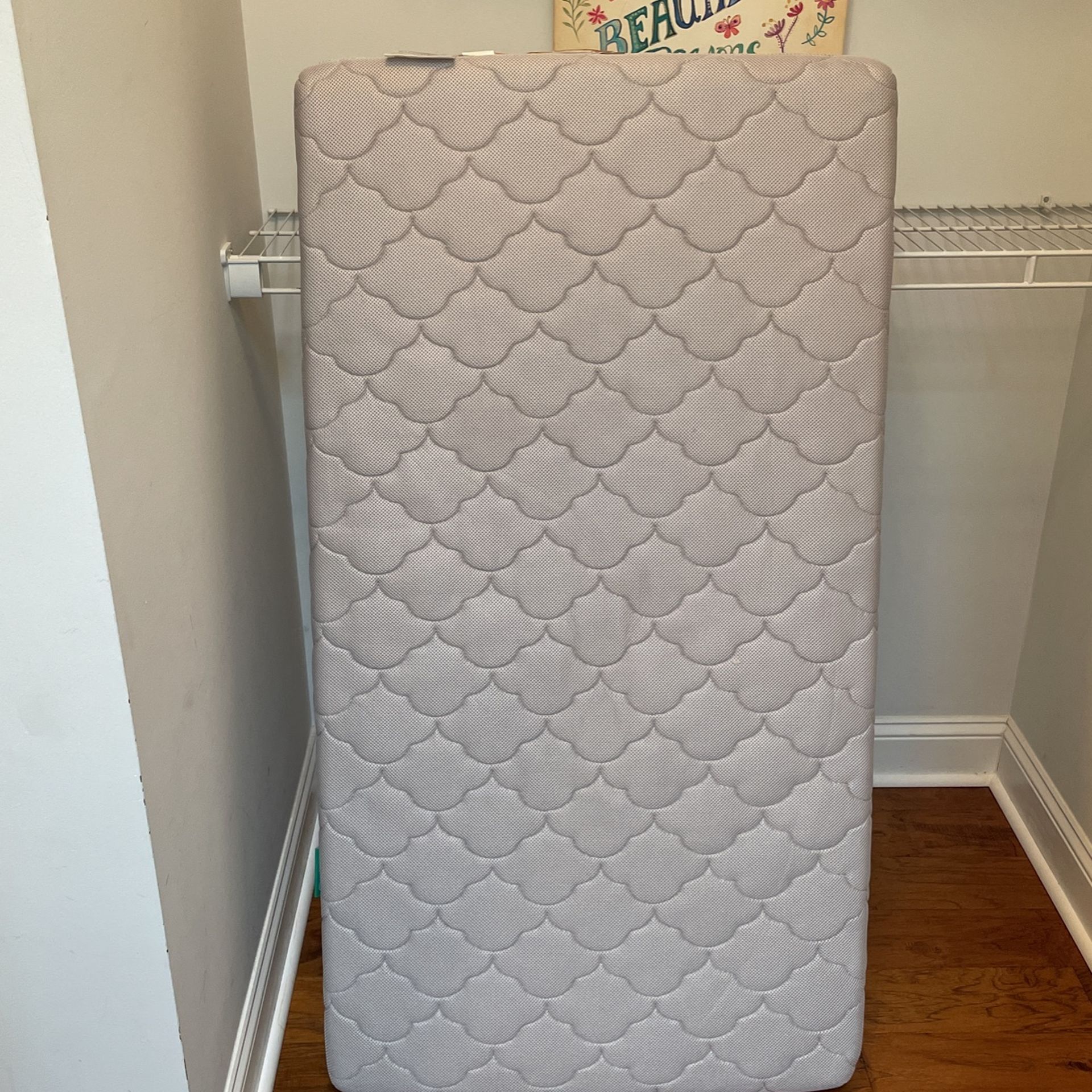 Baby/toddler Newton Breathable mattress 
