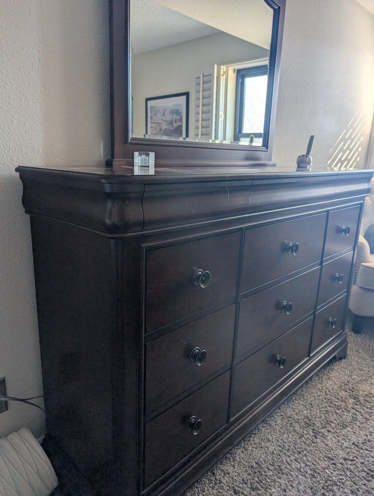 Cameron Cherry 2 Stands And 1 Dresser And Mirror 