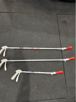 Selling snake tongs