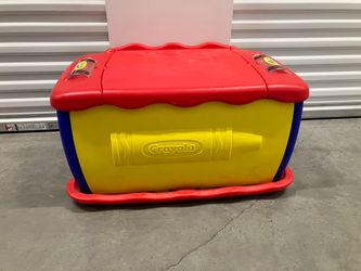 Crayola Crayon toy box toy chest storage bin container