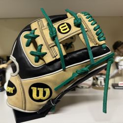 Wilson A2000 1786 11.5” Righty New Laces