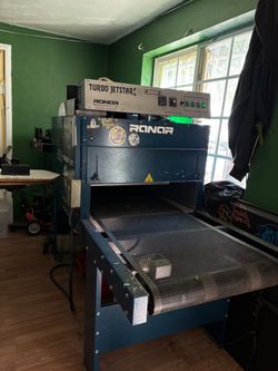 Conveyer dryer