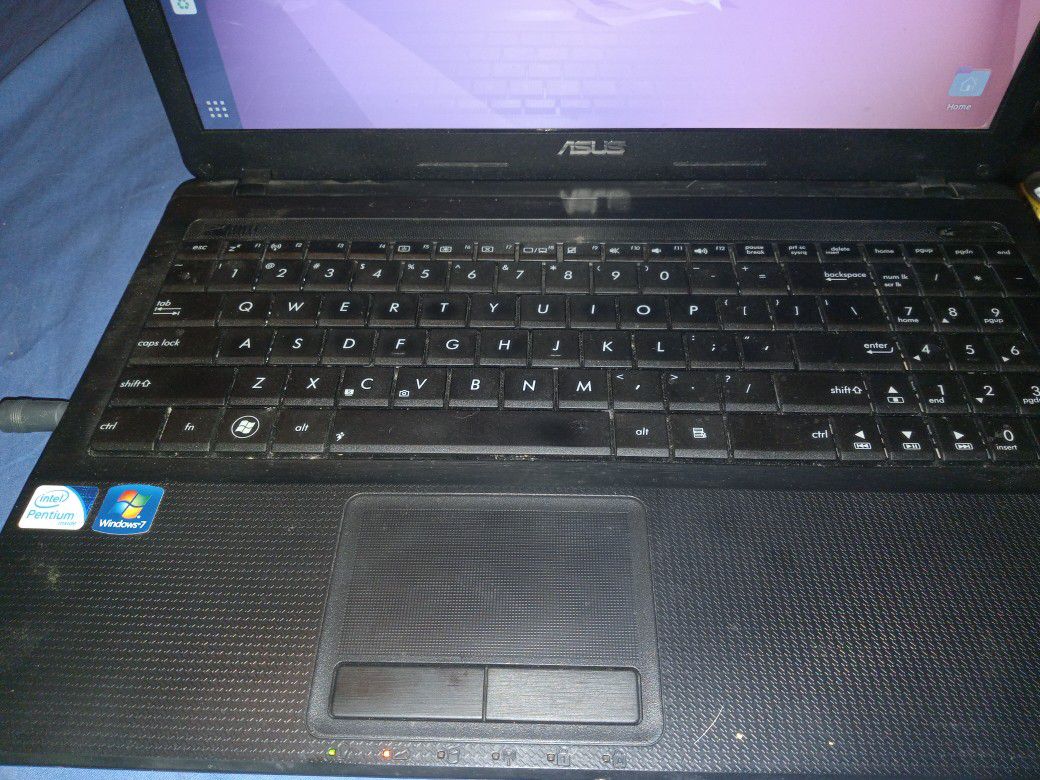 Azus Gaming Laptop X54c 