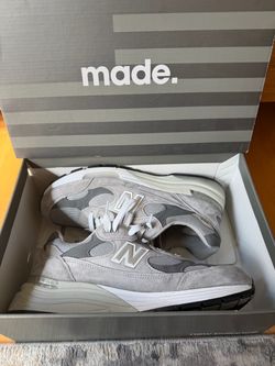 New Balance 992 Grey (Size 9.5)