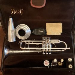 Bach Stradivarius Silver Trumpet w/ entire outfit to begin playing right away