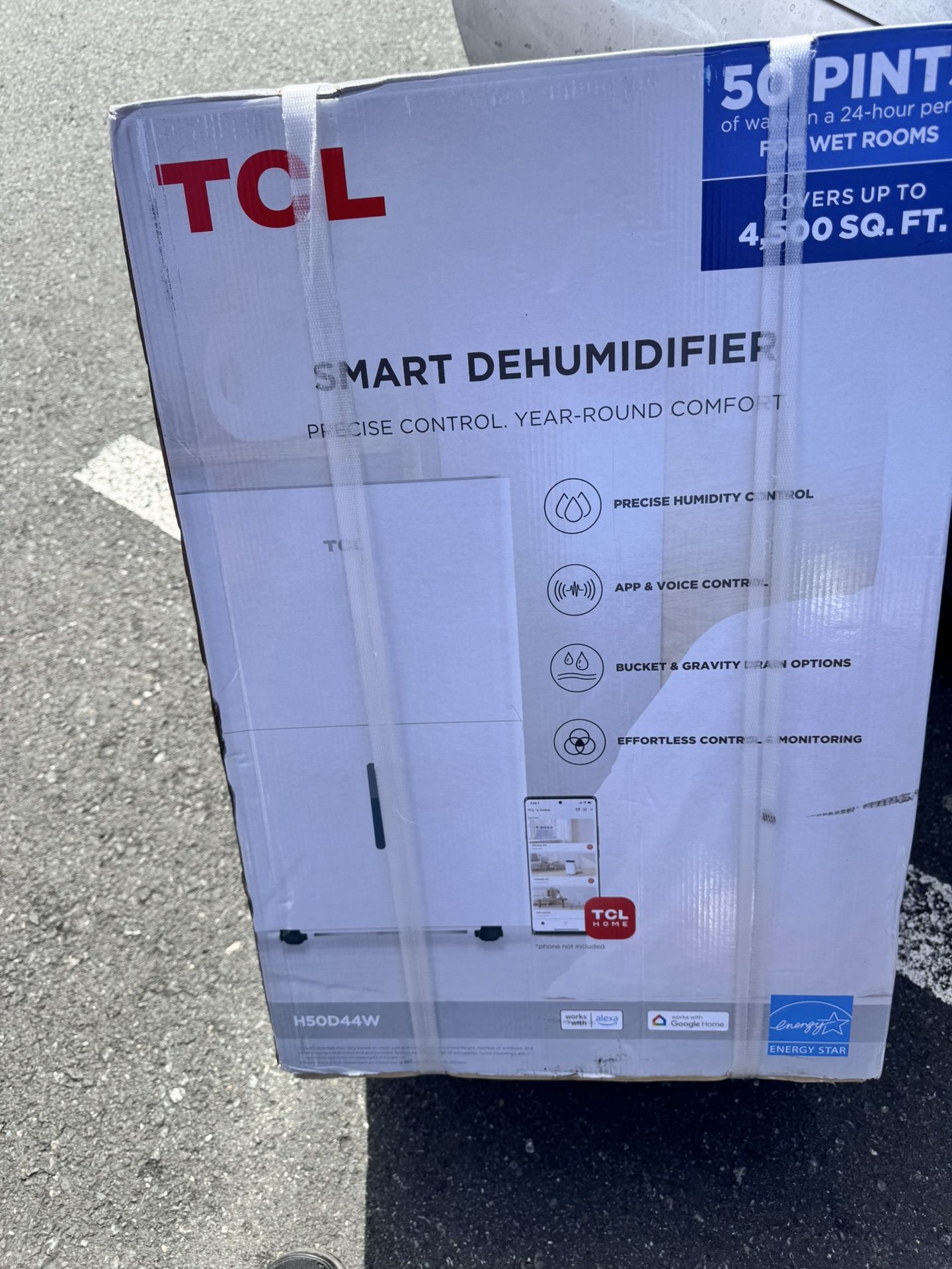 TCL Dehumidifier
