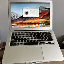 MacBook Air 13” 2011 