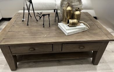 Pottery Barn Coffee Table $250 OBO
