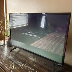 32” Vizio flatscreen TV