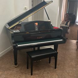 Bergman BTG-157 Baby Grand Piano (Mint)