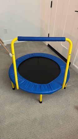 Kids Mini Trampoline with Handle Bar