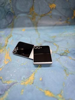 Samsung Zflip 6 256gb unlocked