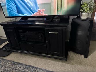 Black tv stand