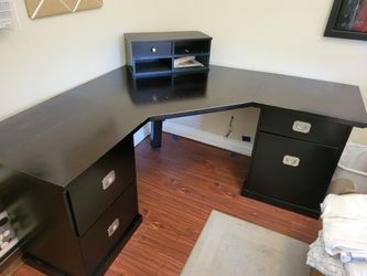 Office Desk/Corner Unit