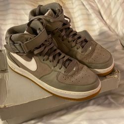 NIKE Air Force 1 Size 11  9/10