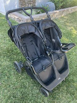 Britax B-Lively Double Stroller