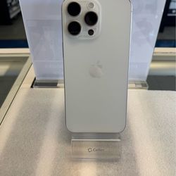 iPhone 15 Pro Max 256GB Unlocked