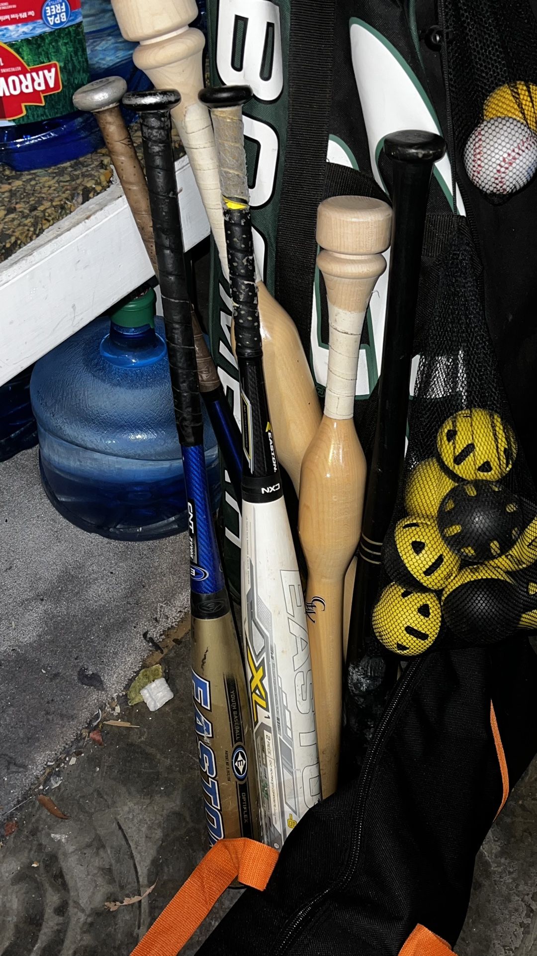 BASEBALL EQUIPMENT for Sale in Los Angeles, CA OfferUp