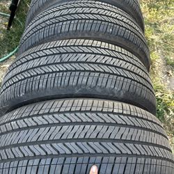 LIKE NEW 255-60-19 BRIDGESTONE -ALENZA $ 440 For All 4 Por Las 4 