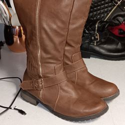 Women's Boots, Brown Sz8 Black Sz71/2