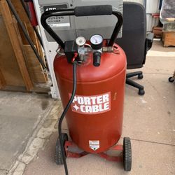 25 Gallon Porter Cable Air Compressor 