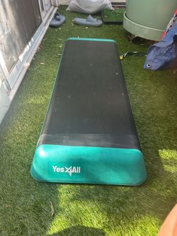 Yes4All Adjustable Aerobic Exercise Step Platform – Great Condition!