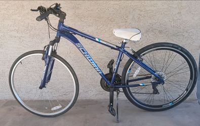 28"Schwinn Trailway Hybrid Bike