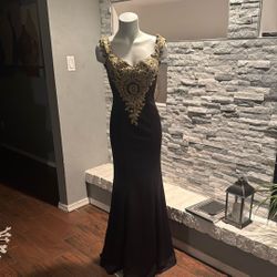 Beaded Gold Lace Black Satin Mermaid Prom...