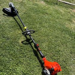 ECHO
21.2 cc Gas 2-Stroke Straight Shaft String Trimmer