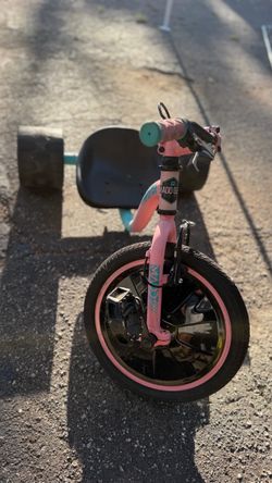 Madd Gear Drift Trike Pink and Teal