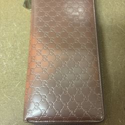 Gucci long wallet