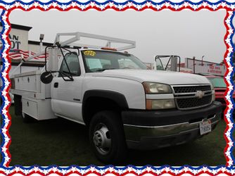 2005 Chevrolet Silverado 3500 Regular Cab & Chassis