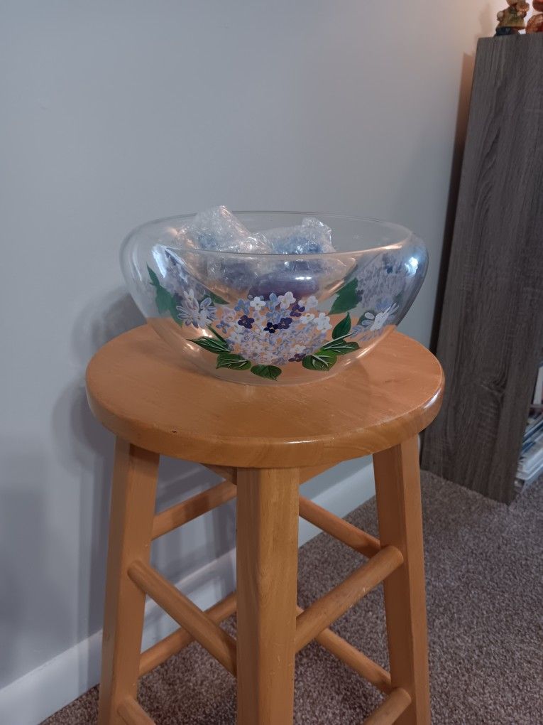Painted Glass Bowl with Floating Candles