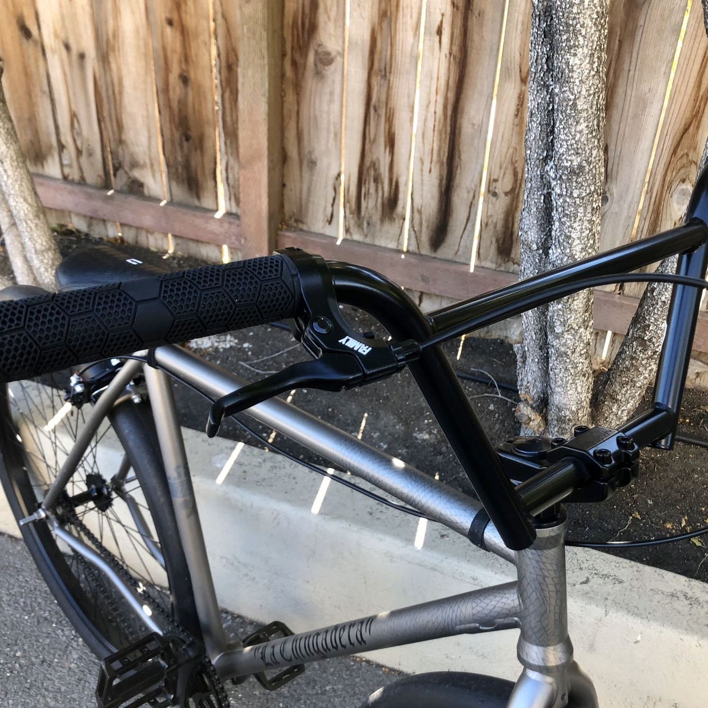 SE US VERSUS THEM FRAMESET (M) 【公式通販】