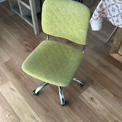 Green Office Chair 