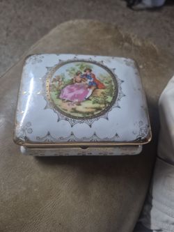 Imperial  box