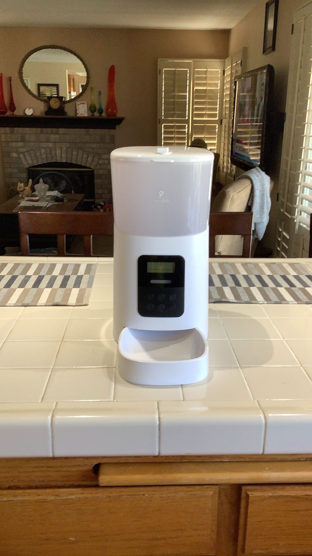 Pet Feeder