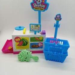 Shopkins Small Mart Shoe Store and accessories 