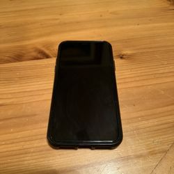 iPhone X – Doesn’t Turn On – For Parts / Repair