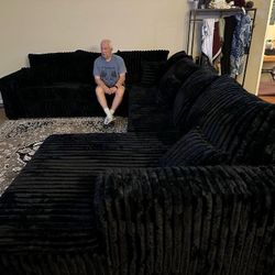 Living Room Furniture Black Color Fluffy Corduroy Sectional Couch Set 🌟 ⭐$39 Down Payment with Financing ⭐ 90 Days same as cash