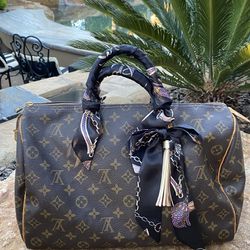 Authentic Louis Vuitton Speedy 35 Bag W/ S custom Scarf 