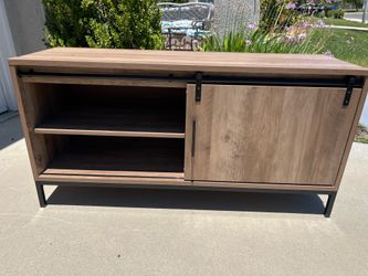 Television Console/Stand
