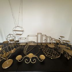 21 Piece Table And Dessert Stands